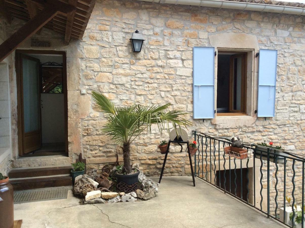 Le Coubrau Villa Orgnac-l'Aven Exterior photo